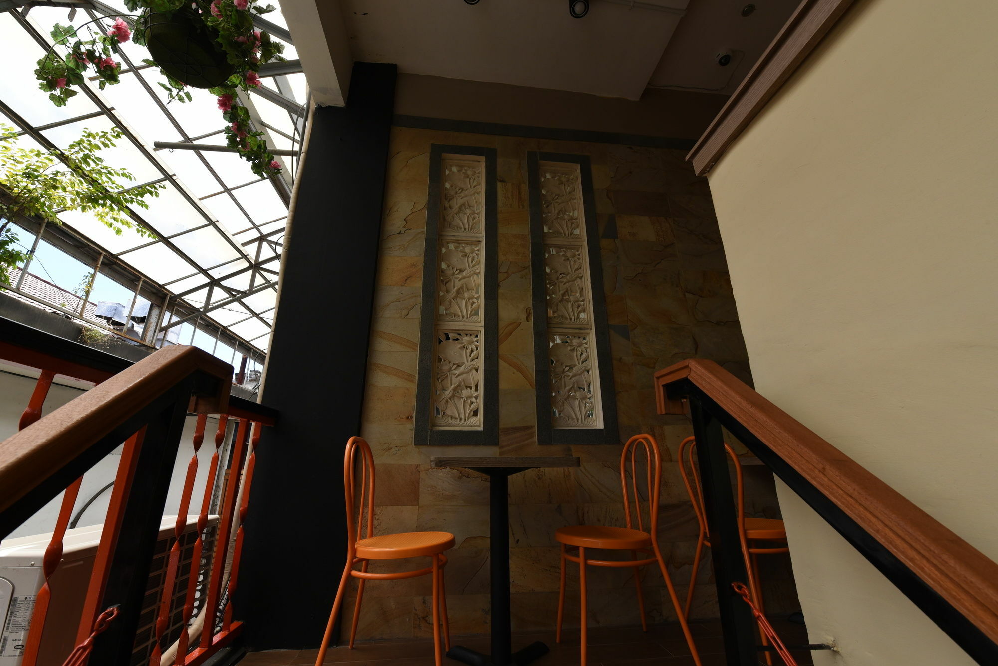 Legian Capsule Hotel Exterior photo